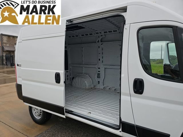 Used 2025 RAM ProMaster 2500 w/ Convenience Group FWD image 25