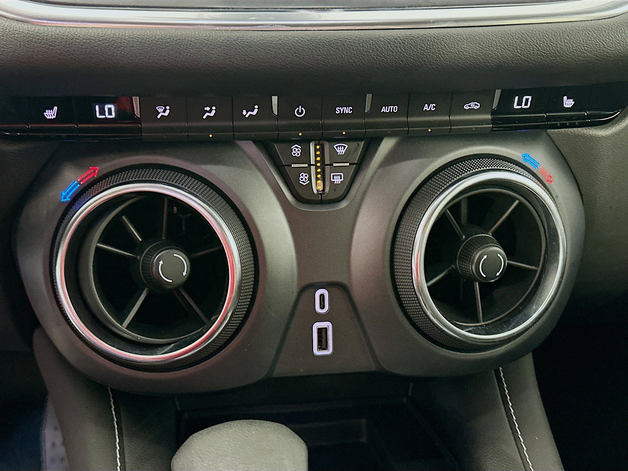 Used 2023 Chevrolet Blazer LT w/ Convenience Package image 23