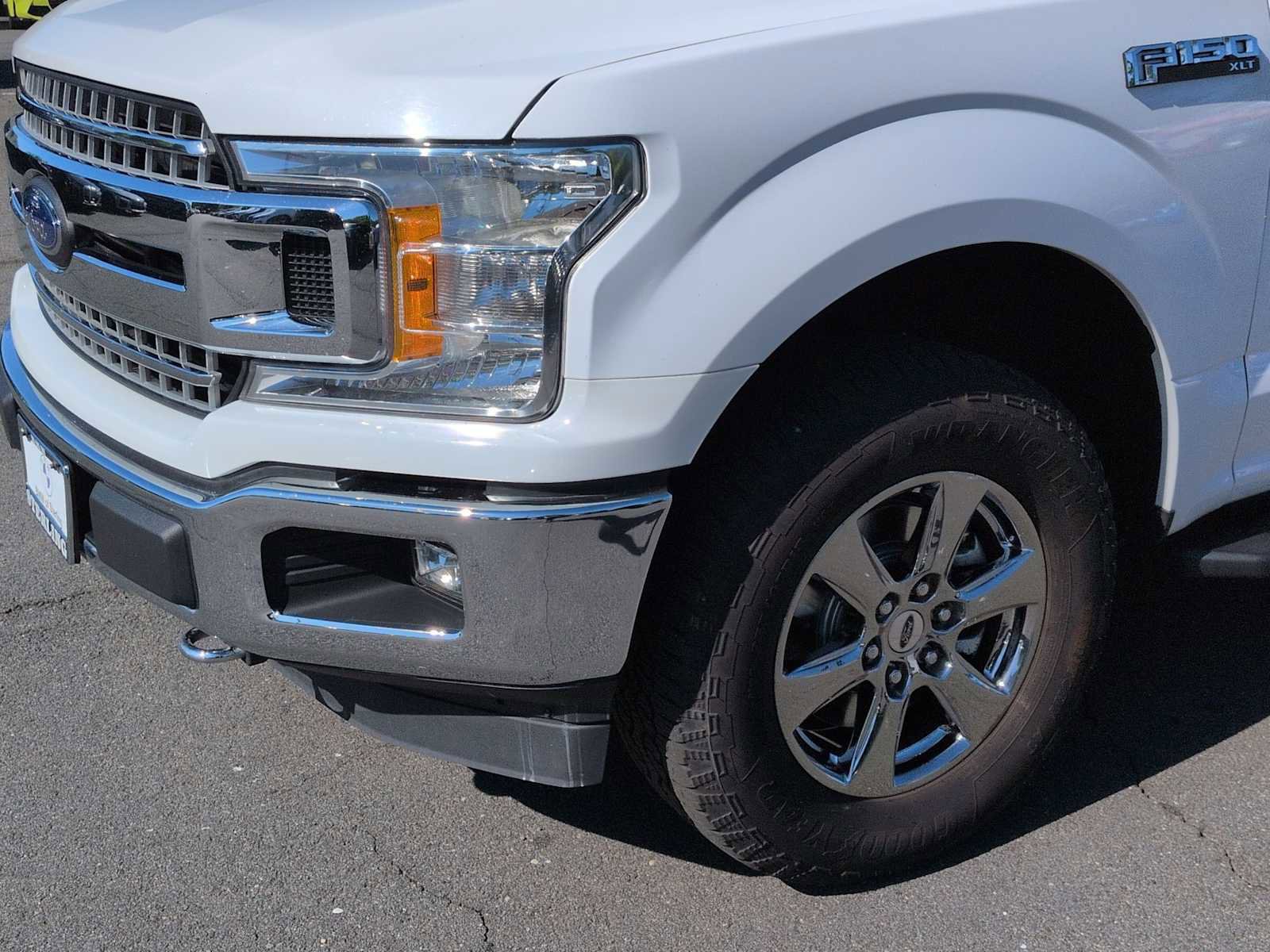 Used 2020 Ford F150 XLT w/ Equipment Group 302A Luxury AWD/4WD image 11