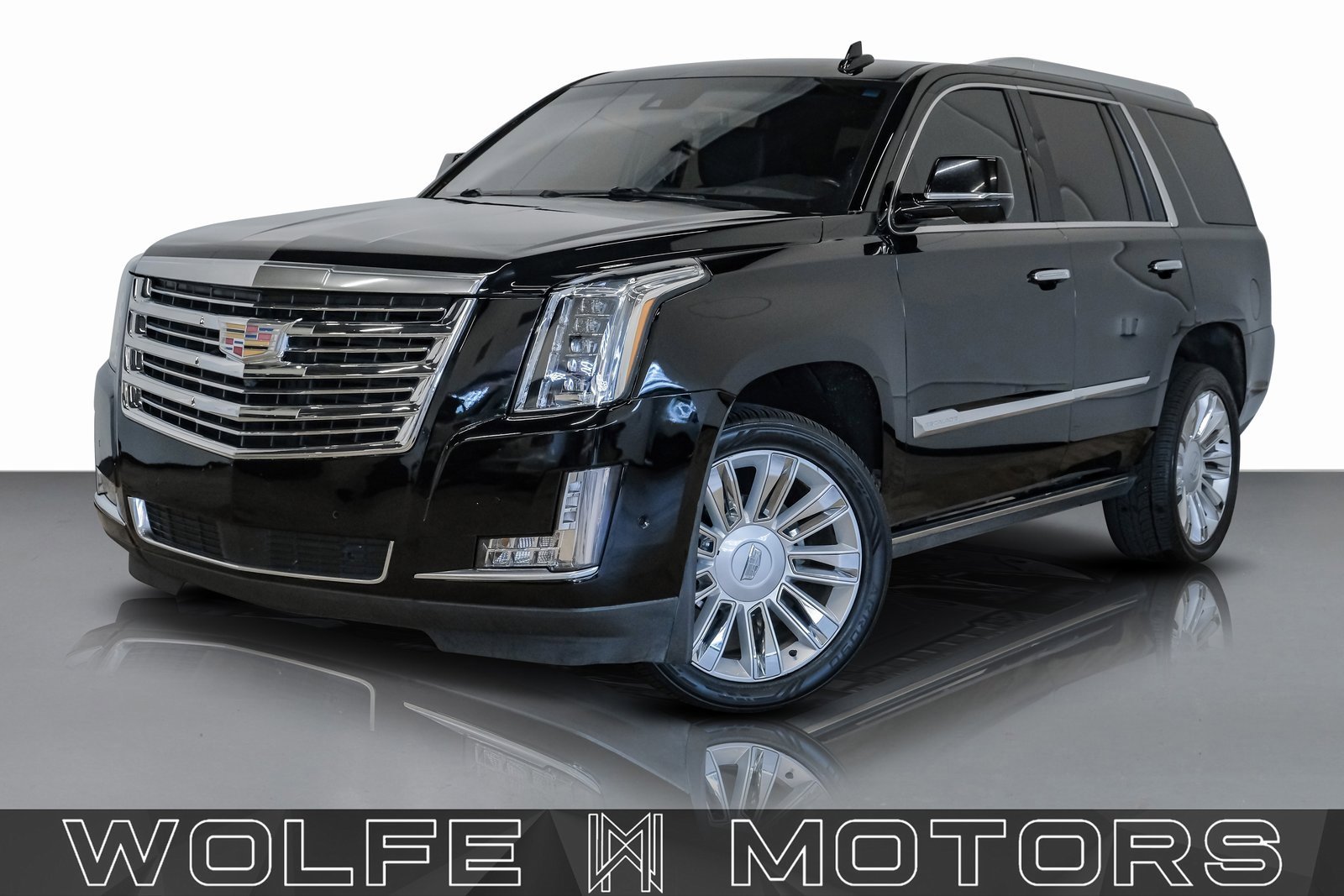 Used 2019 Cadillac Escalade Platinum
