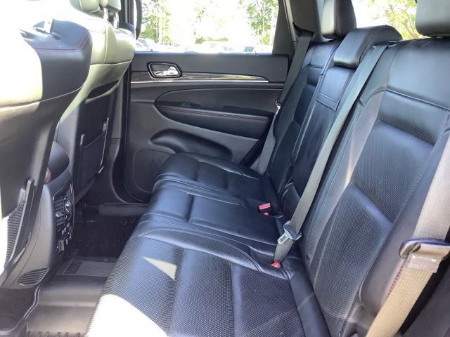 Used 2019 Jeep Grand Cherokee Trailhawk w/ Trailhawk Luxury Group AWD/4WD image 19