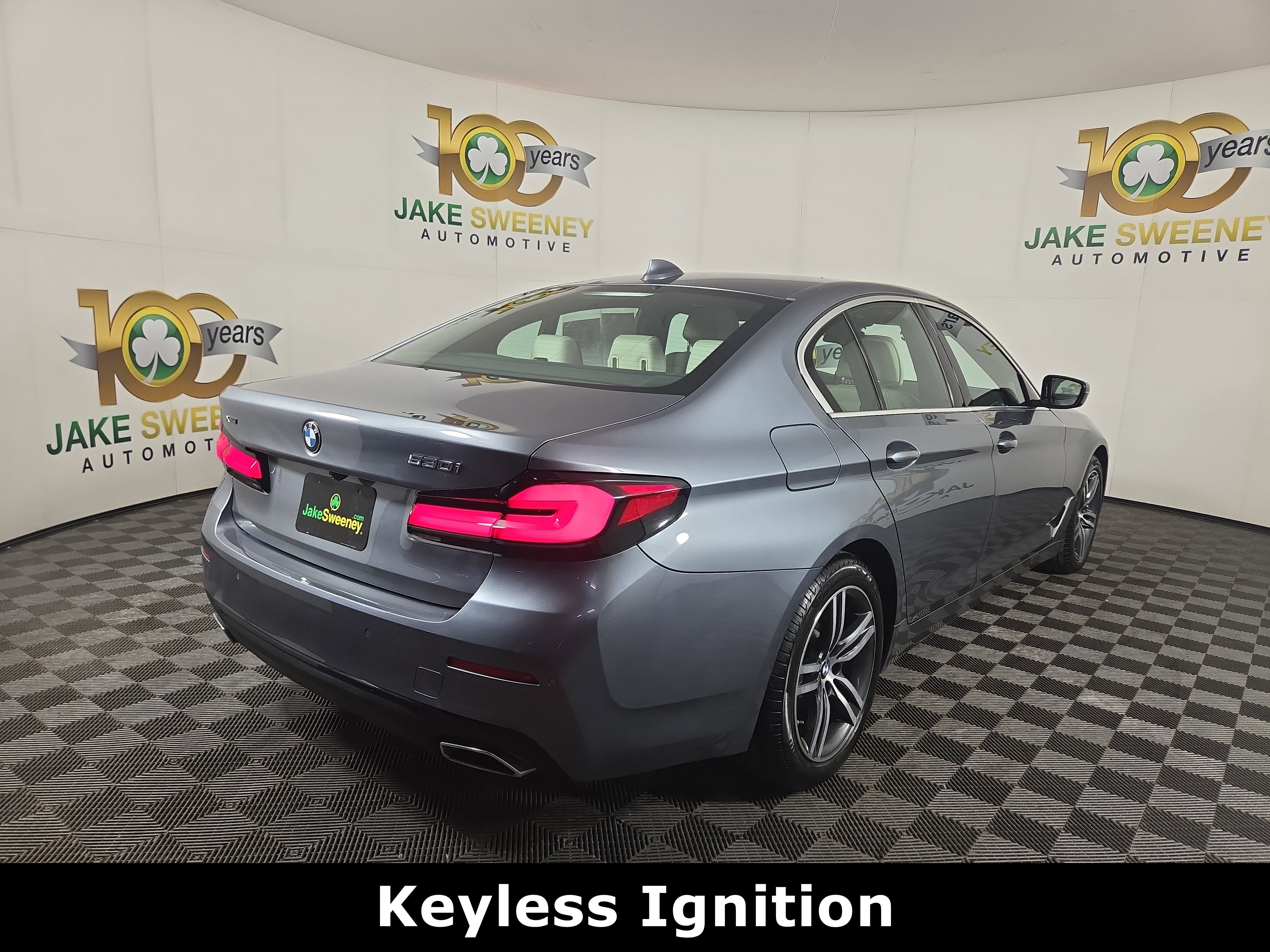 Used 2022 BMW 530i xDrive w/ Executive Package image 9
