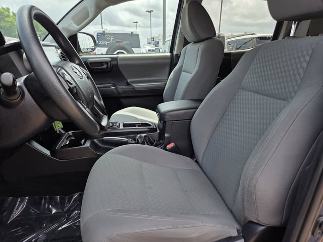 Used 2021 Toyota Tacoma SR AWD/4WD image 12