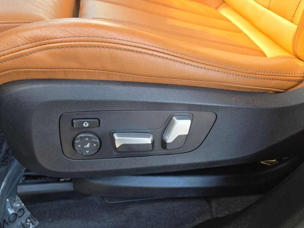 Used 2022 BMW X7 xDrive40i w/ M Sport Package image 37