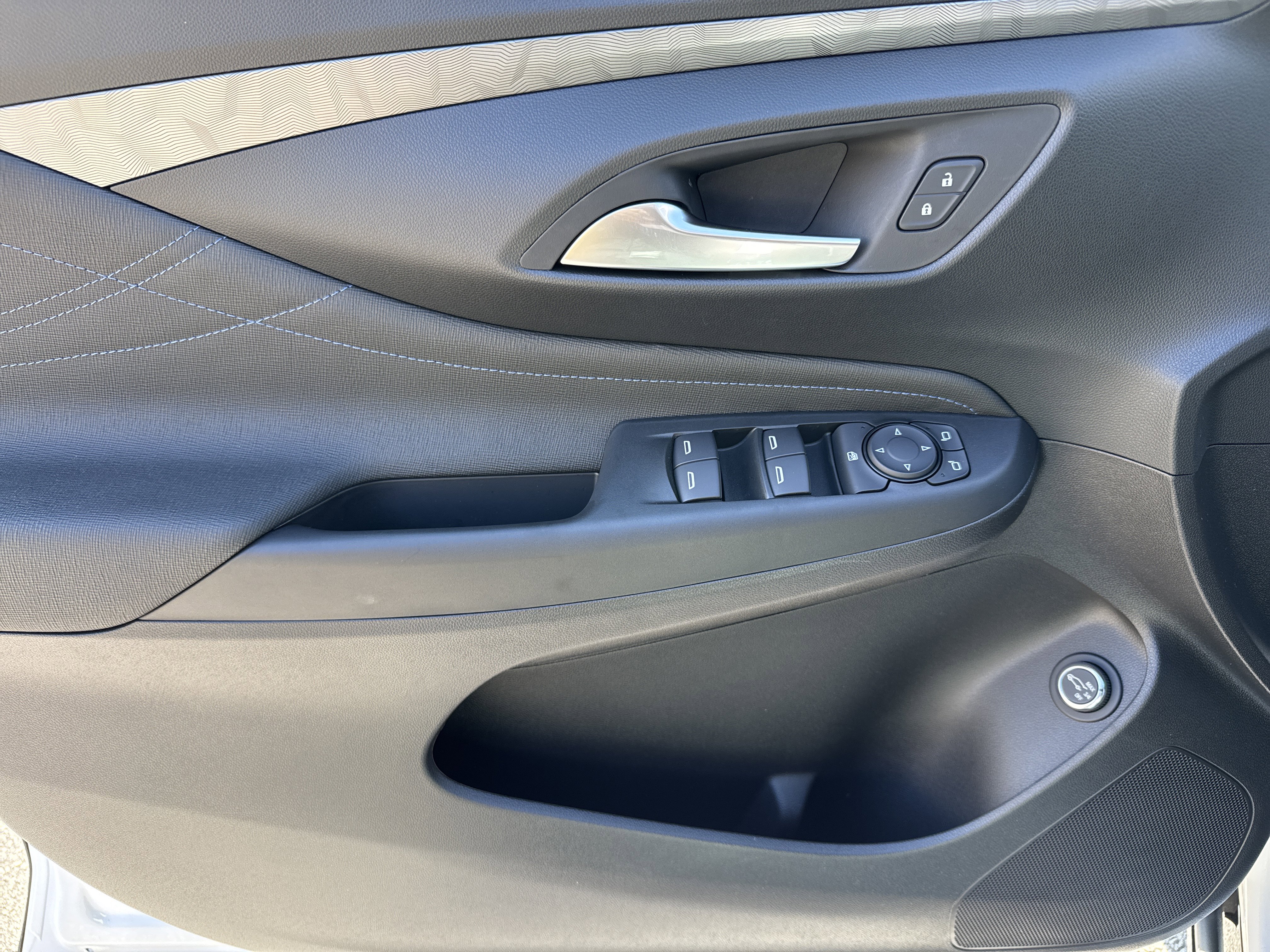 New 2026 Buick Envista Sport Touring w/ Convenience I Package image 14