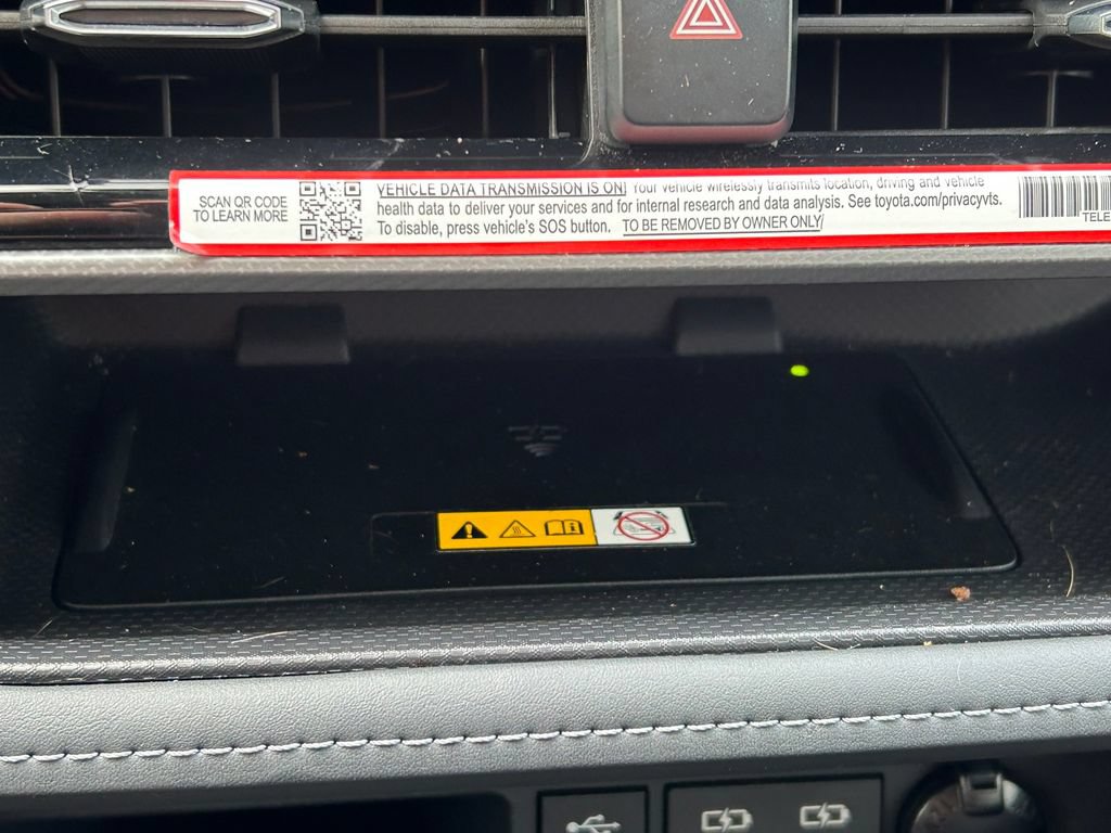Certified 2025 Toyota Highlander Platinum AWD/4WD image 38