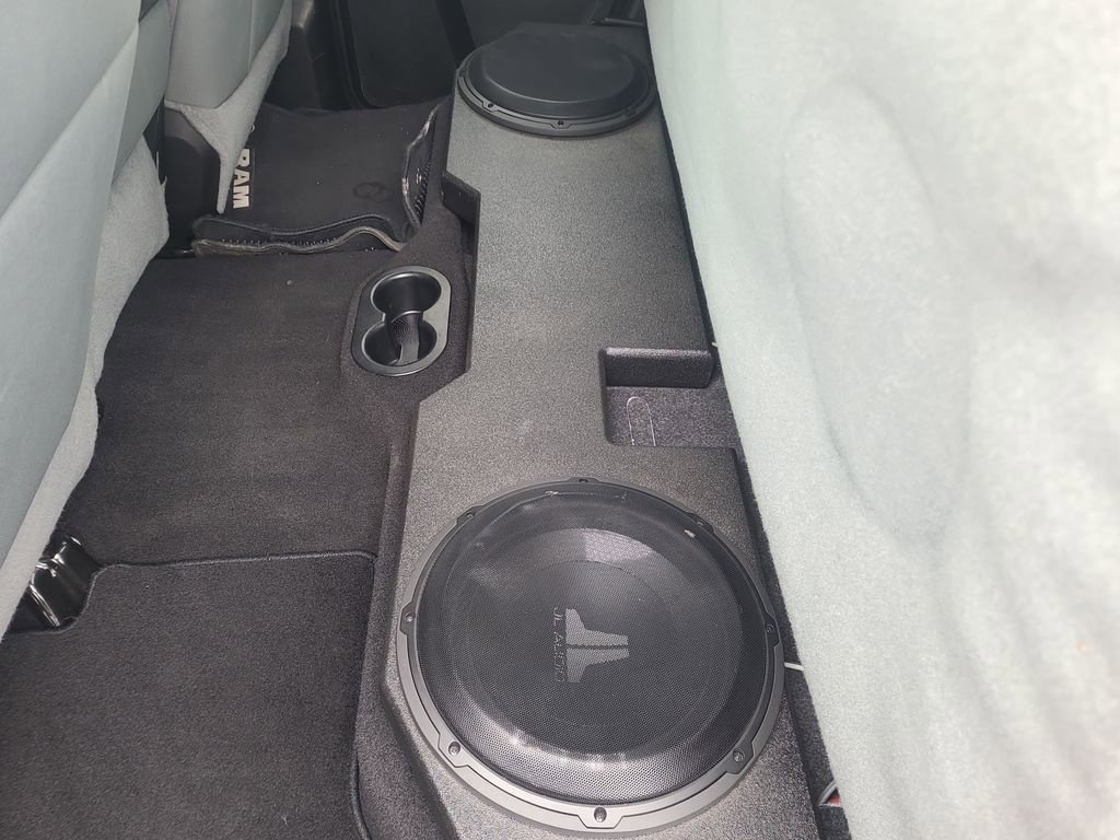 Used 2019 RAM 1500 Express w/ Express Value Package AWD/4WD image 37