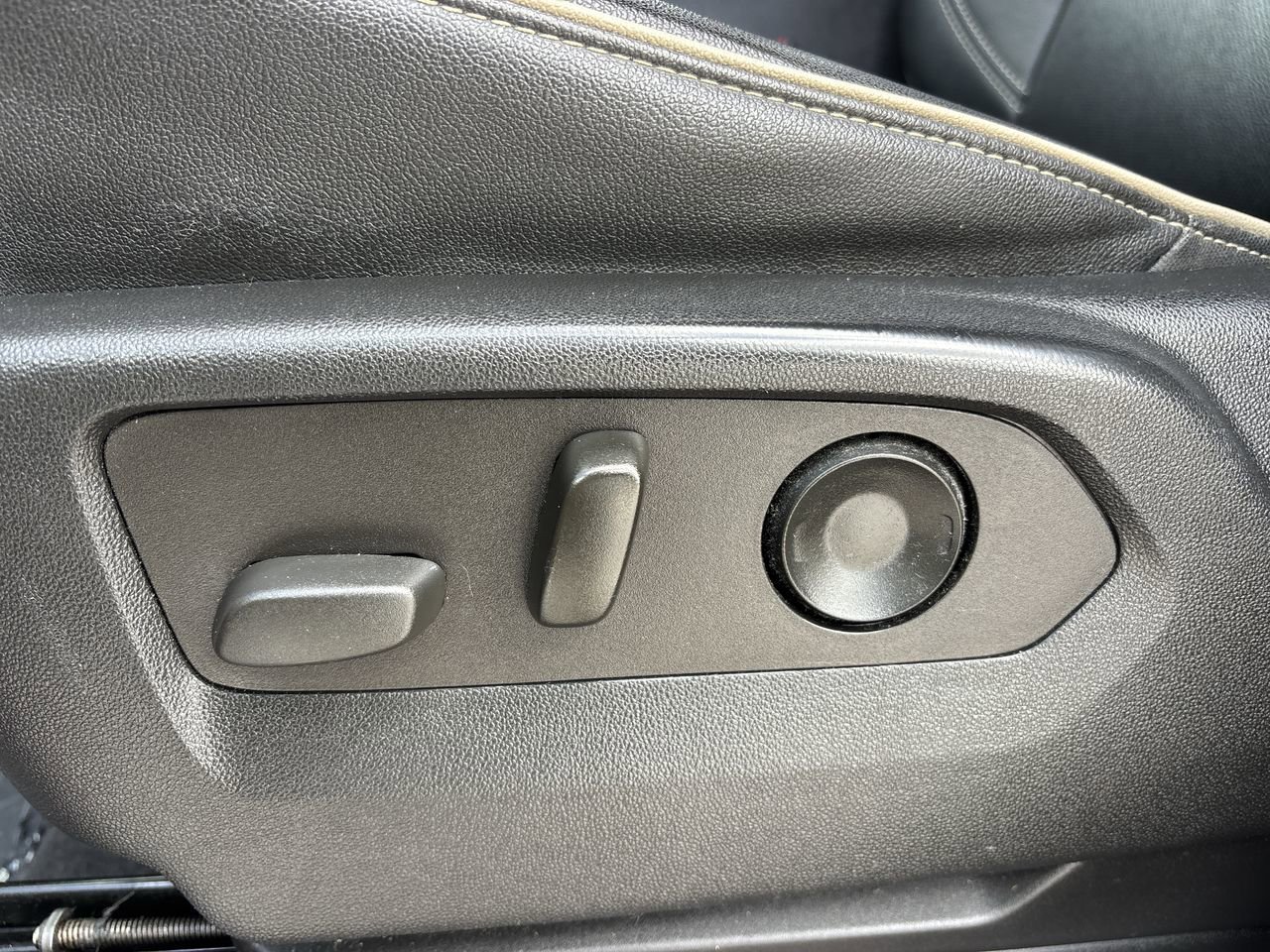 Used 2022 Chevrolet Tahoe Premier image 21