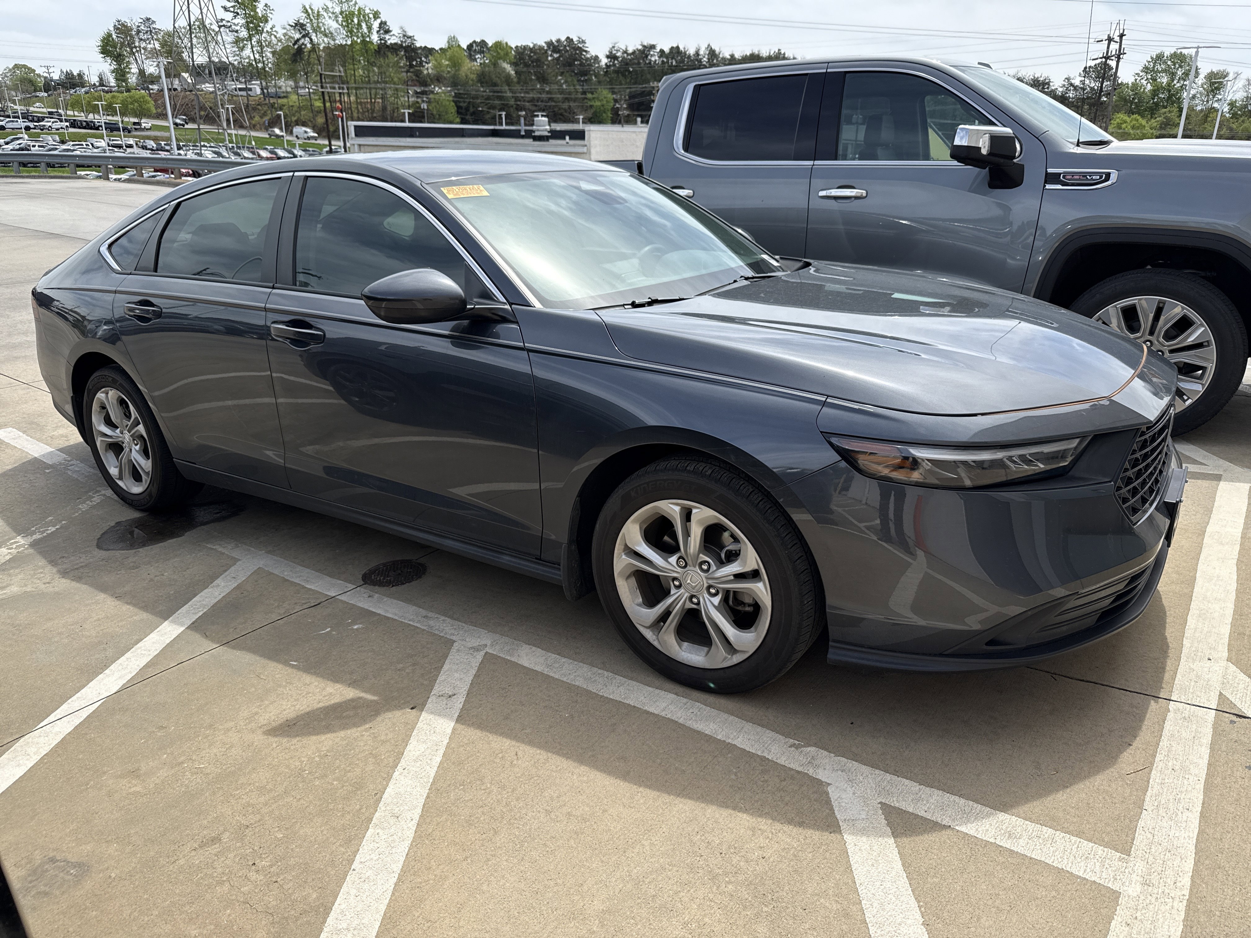 Used 2023 Honda Accord LX image 2