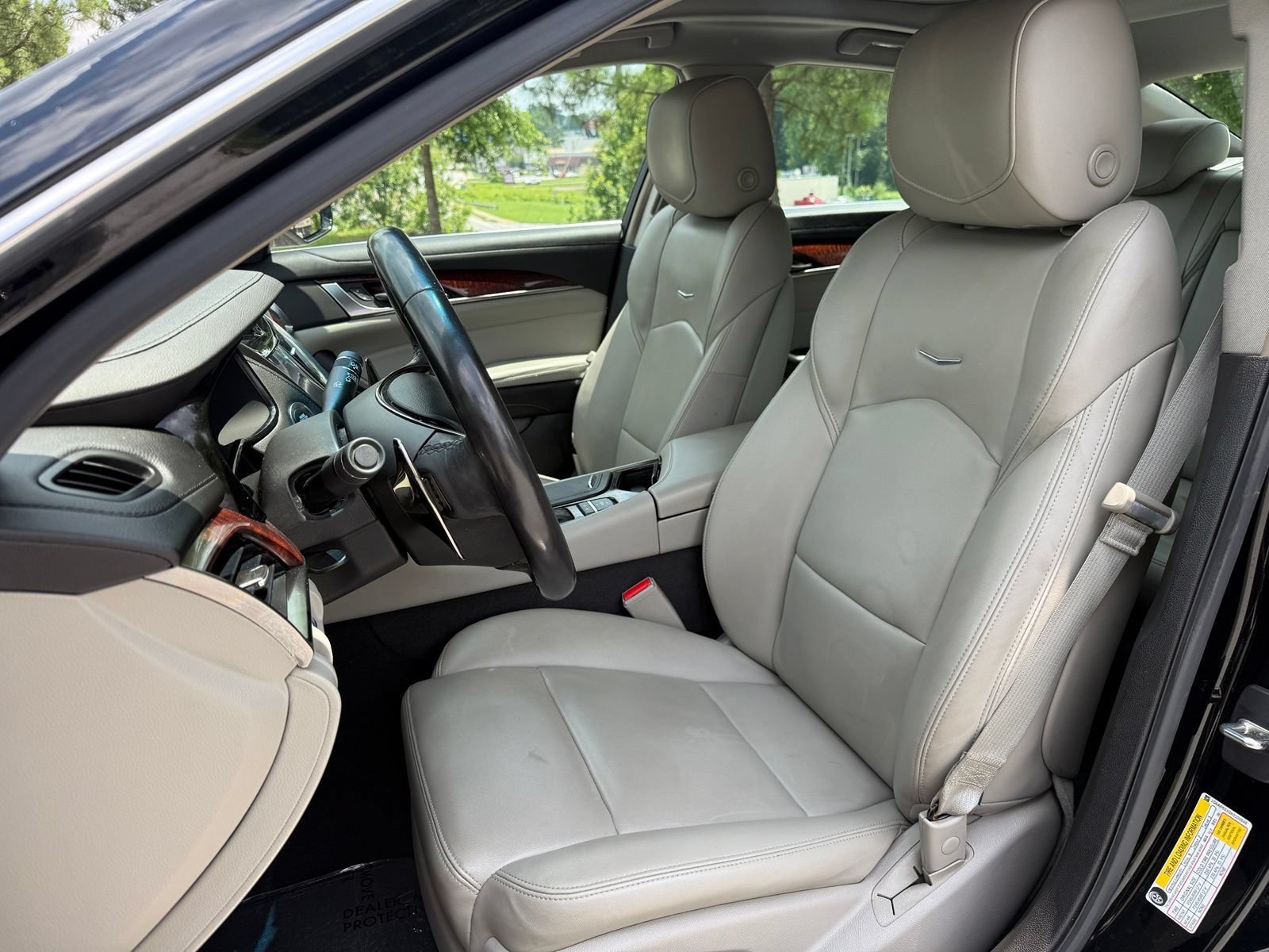 Used 2019 Cadillac CTS Sedan RWD image 36