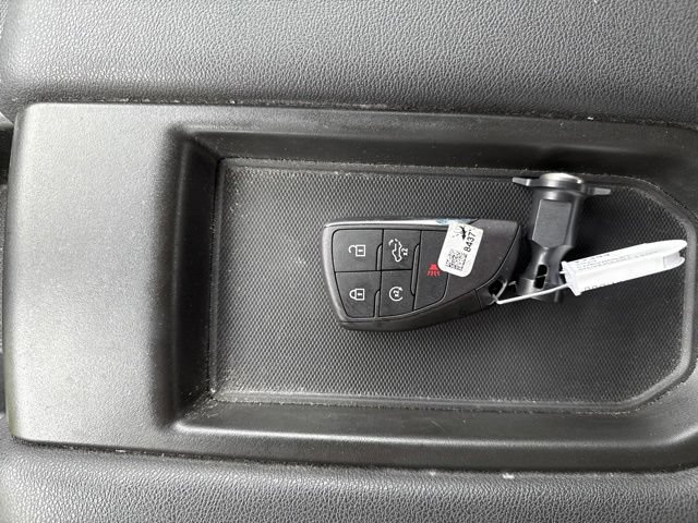 Used 2024 Chevrolet Silverado 1500 LT AWD/4WD image 29
