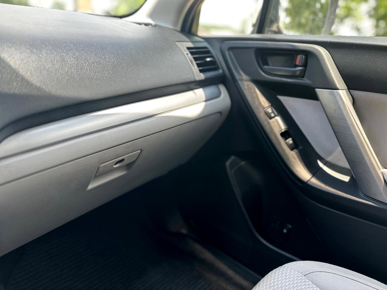 Used 2014 Subaru Forester 2.5i Premium w/ Popular Package #2 image 21