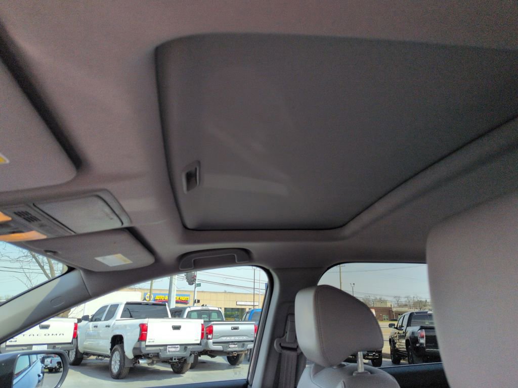 Used 2017 Honda CR-V EX-L image 21