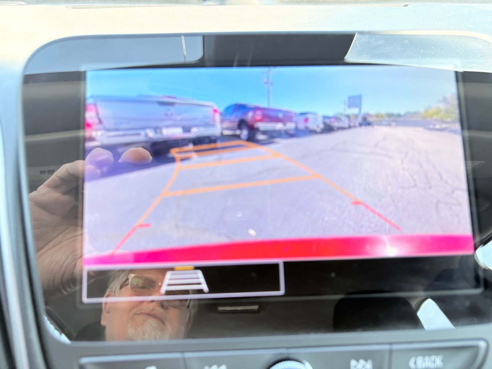 Used 2024 Chevrolet Malibu LT image 25