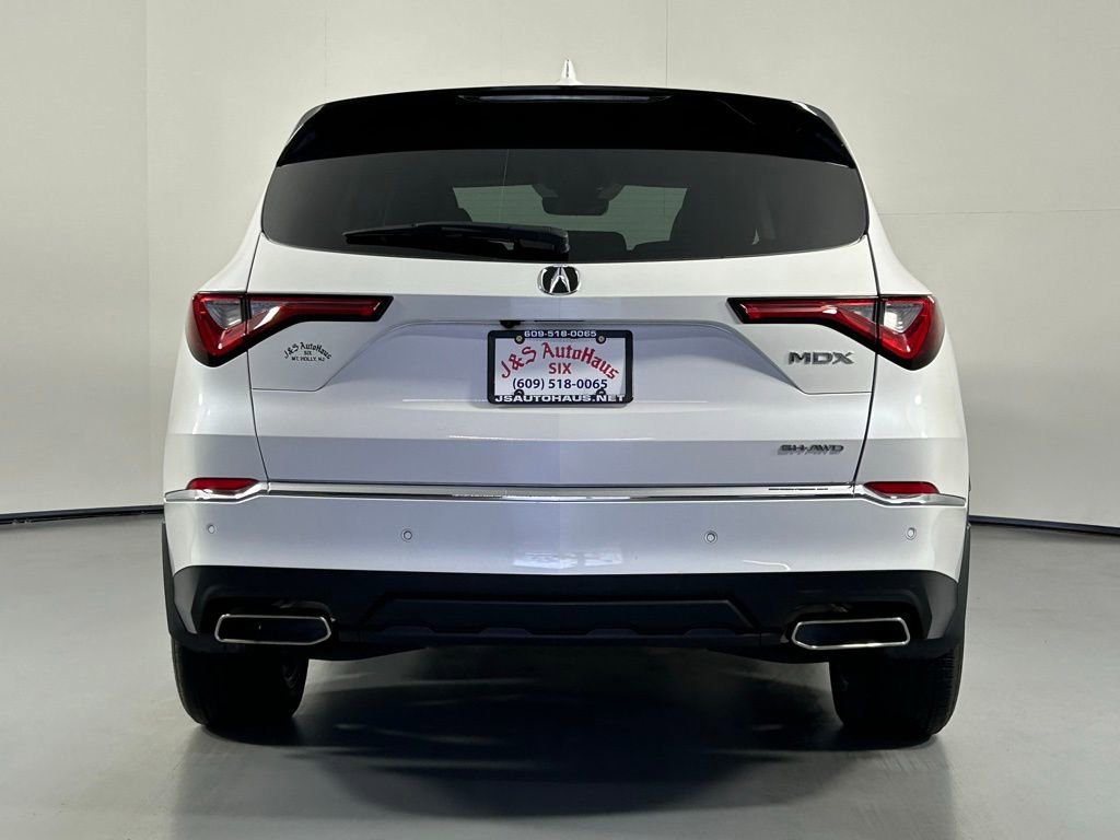 Used 2023 Acura MDX SH-AWD w/ Technology Package image 6