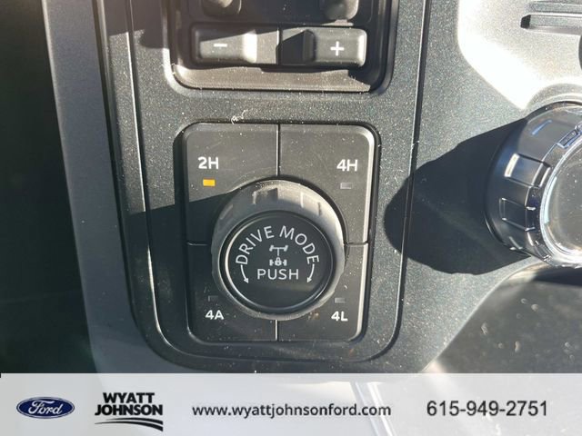 New 2025 Ford F150 Lariat w/ Equipment Group 502A High image 31