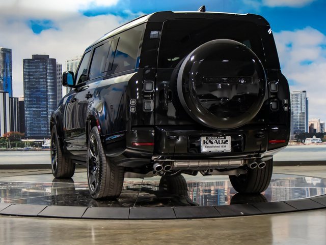 New 2026 Land Rover Defender 130 V8 image 9