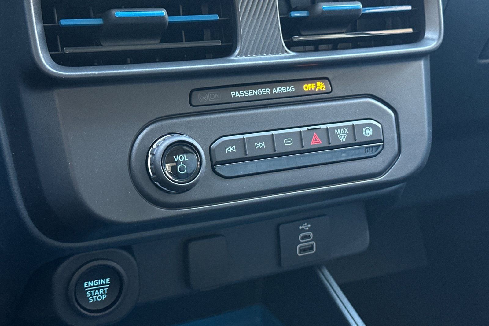 New 2026 Ford Maverick XLT image 18