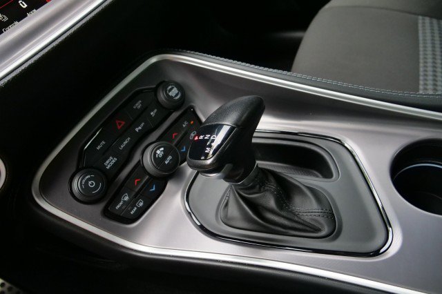 Used 2022 Dodge Challenger R/T Scat Pack RWD image 18