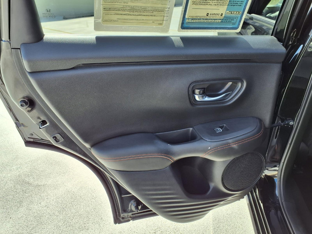 Used 2024 Honda HR-V Sport image 19