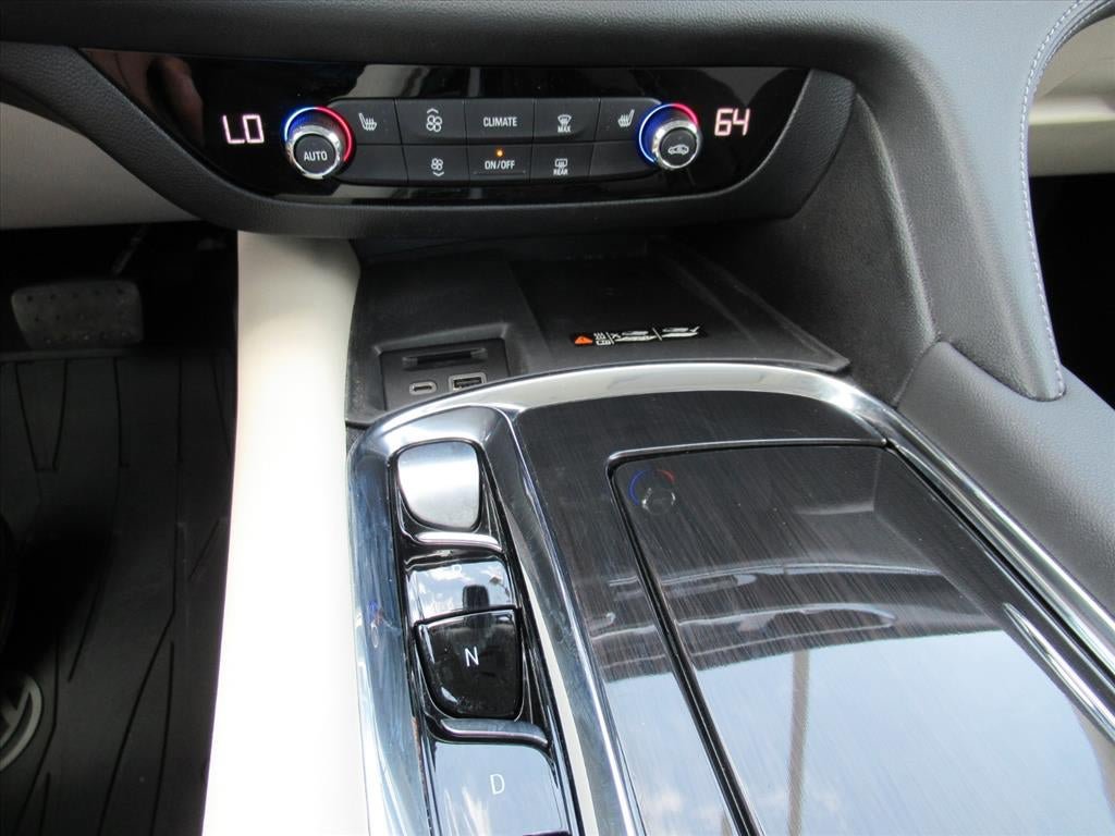 Used 2023 Buick Enclave Essence w/ Trailering Package, 5000 lbs. FWD image 24