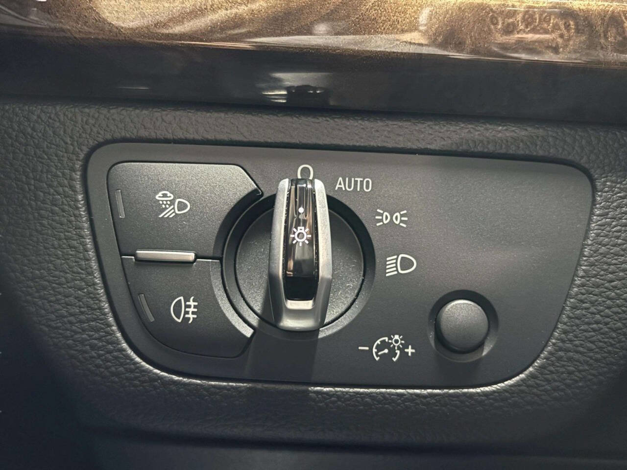 Used 2018 Audi Q5 2.0T Premium Plus w/ Premium Plus Package image 47