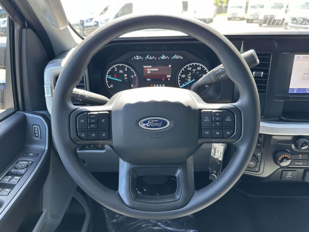 New 2026 Ford F250 XLT w/ FX4 Off-Road Package AWD/4WD image 16