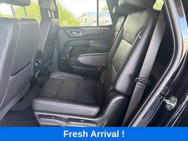 Used 2022 Chevrolet Tahoe LT w/ LT Signature Package RWD image 3