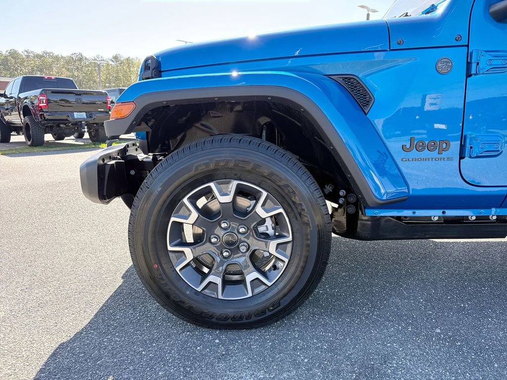 New 2026 Jeep Gladiator Sport image 10