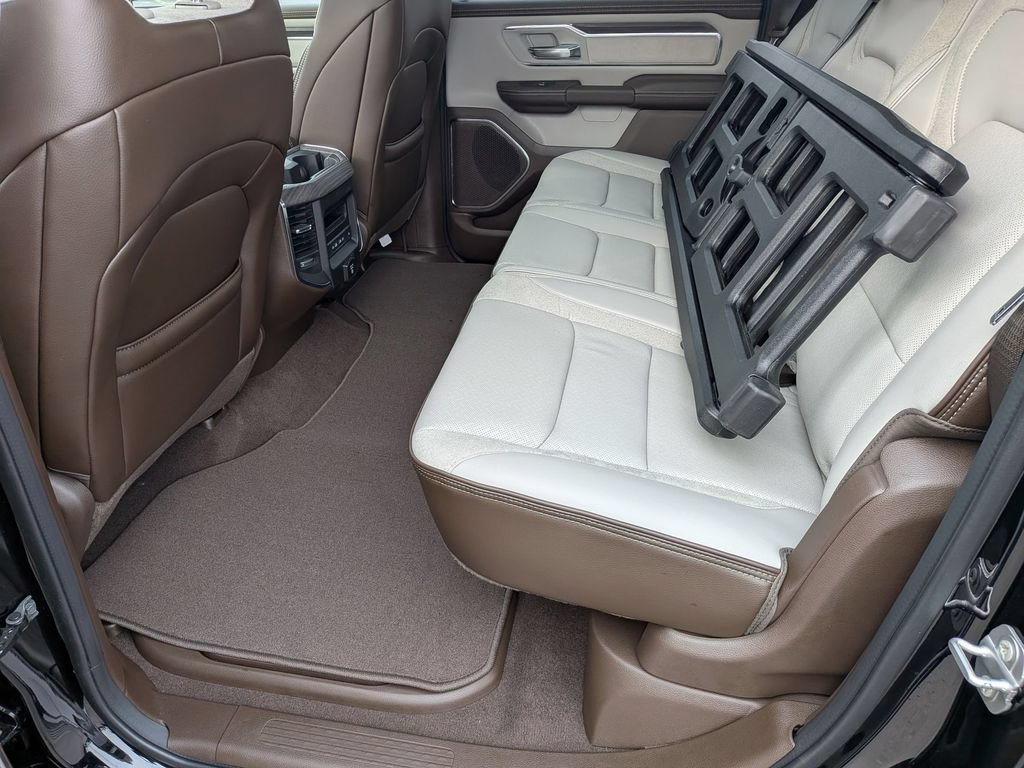 New 2026 RAM 1500 Laramie w/ Laramie Preferred Package AWD/4WD image 25
