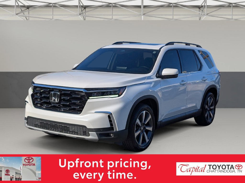 Used 2024 Honda Pilot Touring image 4