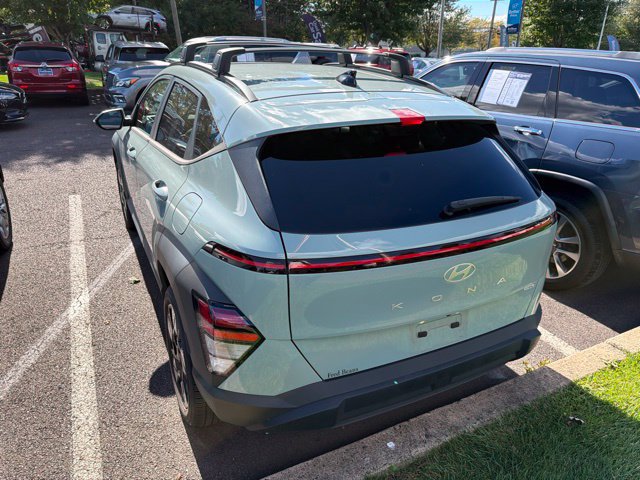 Certified 2024 Hyundai Kona SEL AWD/4WD image 9