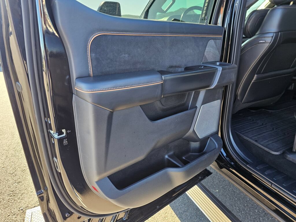 Used 2024 Ford F350 Platinum AWD/4WD image 12