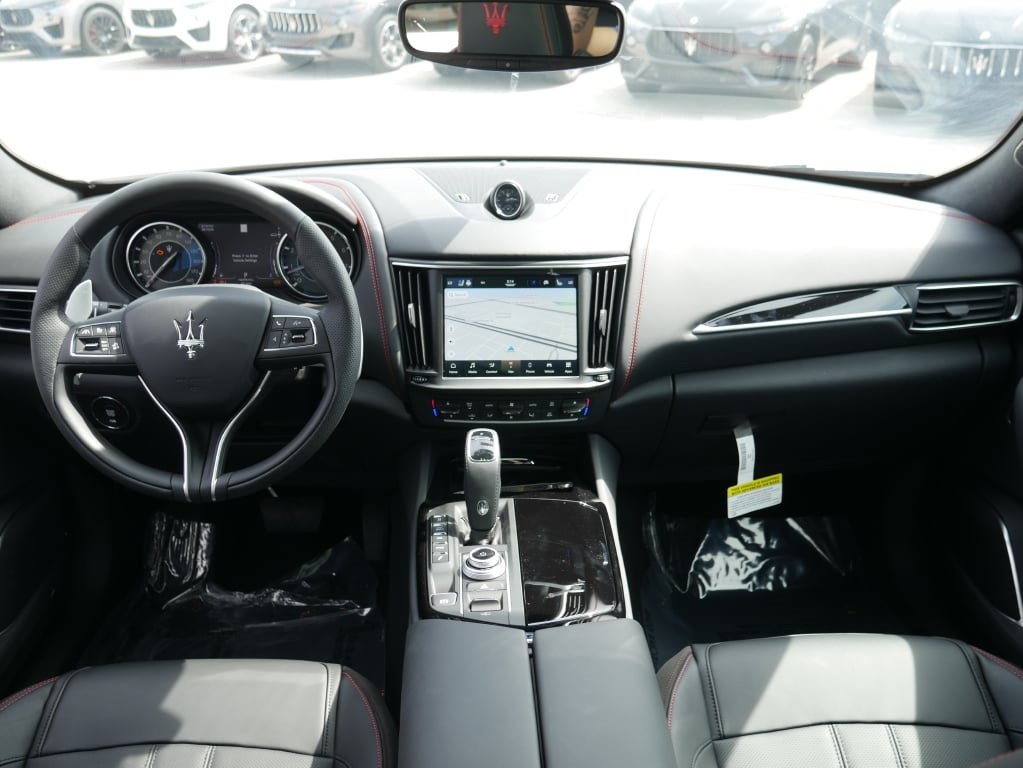Used 2024 Maserati Levante Modena Ultima image 20