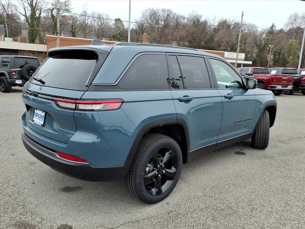 New 2026 Jeep Grand Cherokee Limited image 4