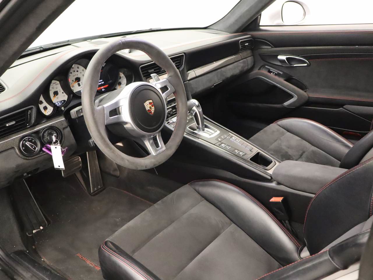 Used 2015 Porsche 911 GT3 RWD image 15