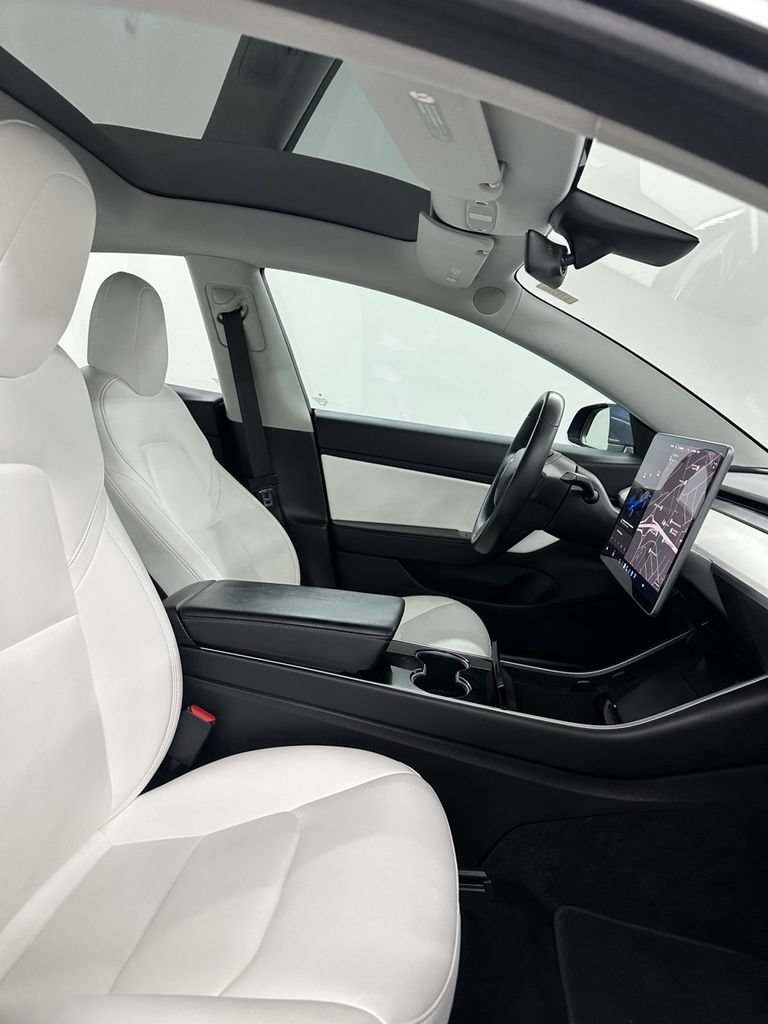 Used 2018 Tesla Model 3 Performance AWD/4WD image 32