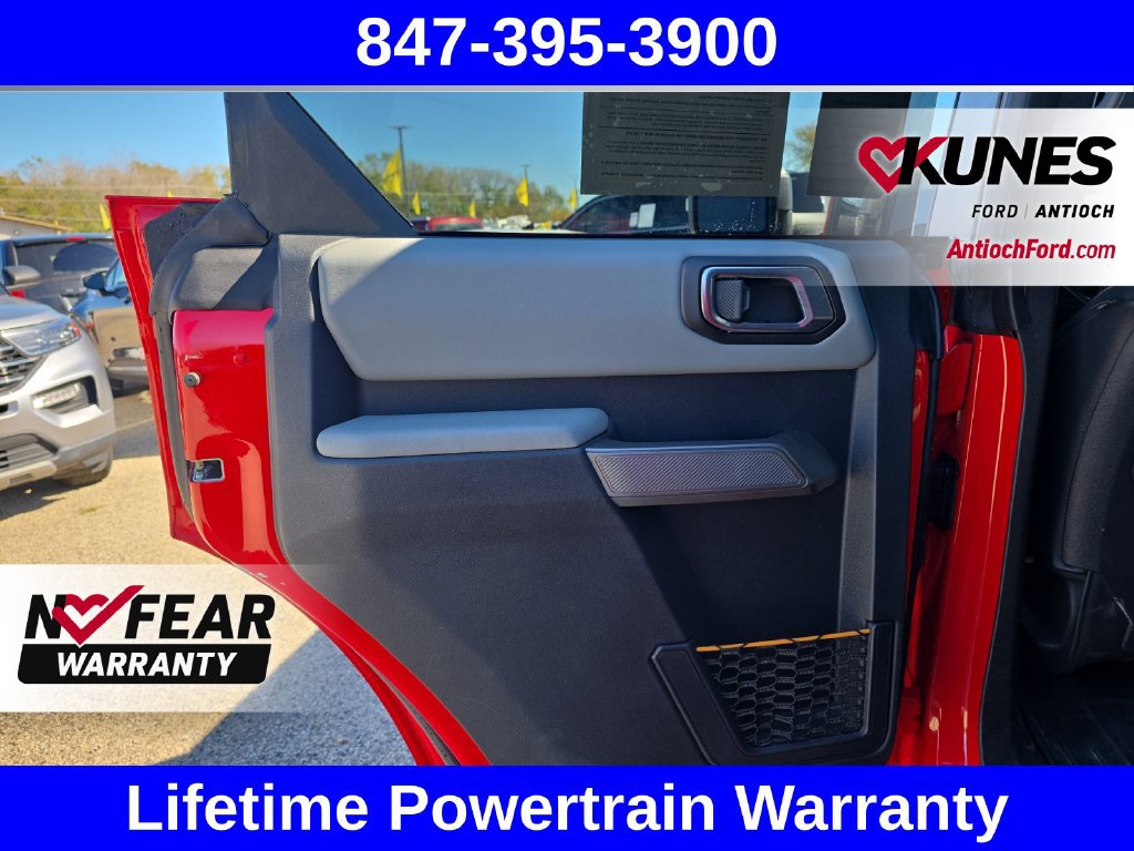 Used 2023 Ford Bronco Badlands w/ Sasquatch Package AWD/4WD image 35