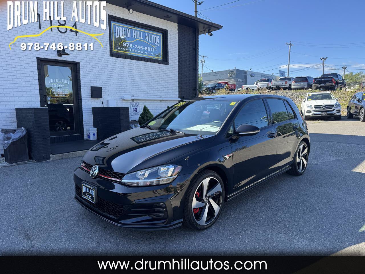 Used 2020 Volkswagen GTI SE FWD image 1