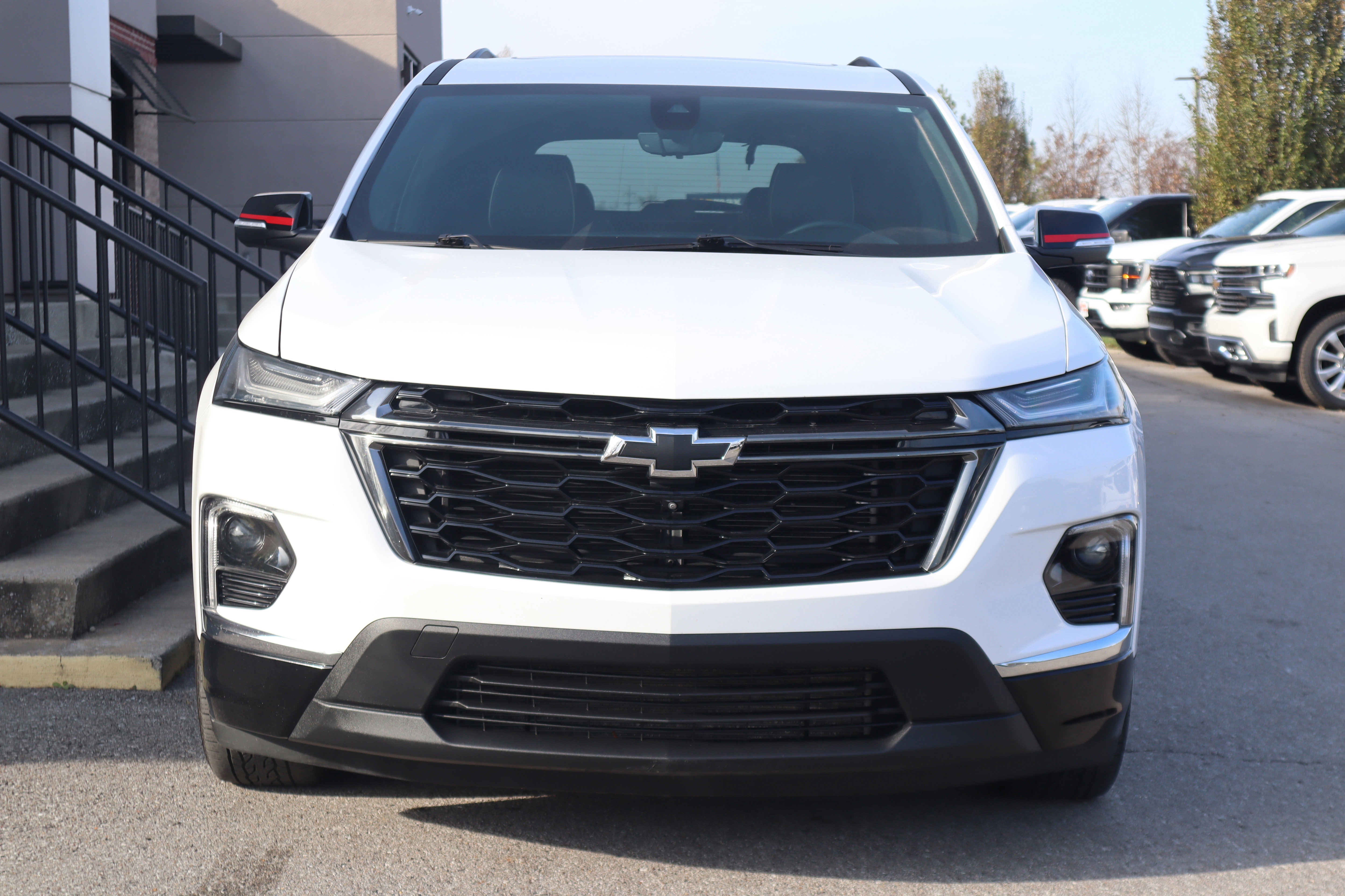 Used 2024 Chevrolet Traverse Premier w/ Redline Edition image 4
