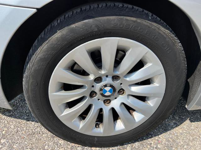 Used 2009 BMW 328i xDrive Sedan image 10