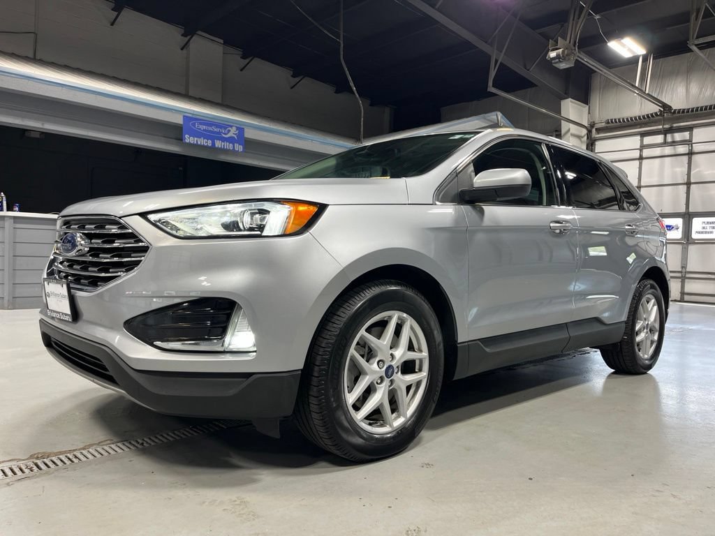 Used 2021 Ford Edge SEL FWD image 3