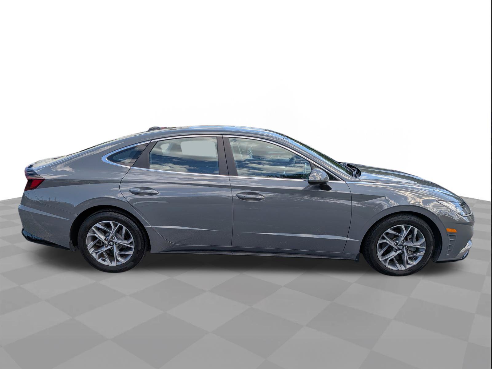 Used 2021 Hyundai Sonata SEL FWD image 3
