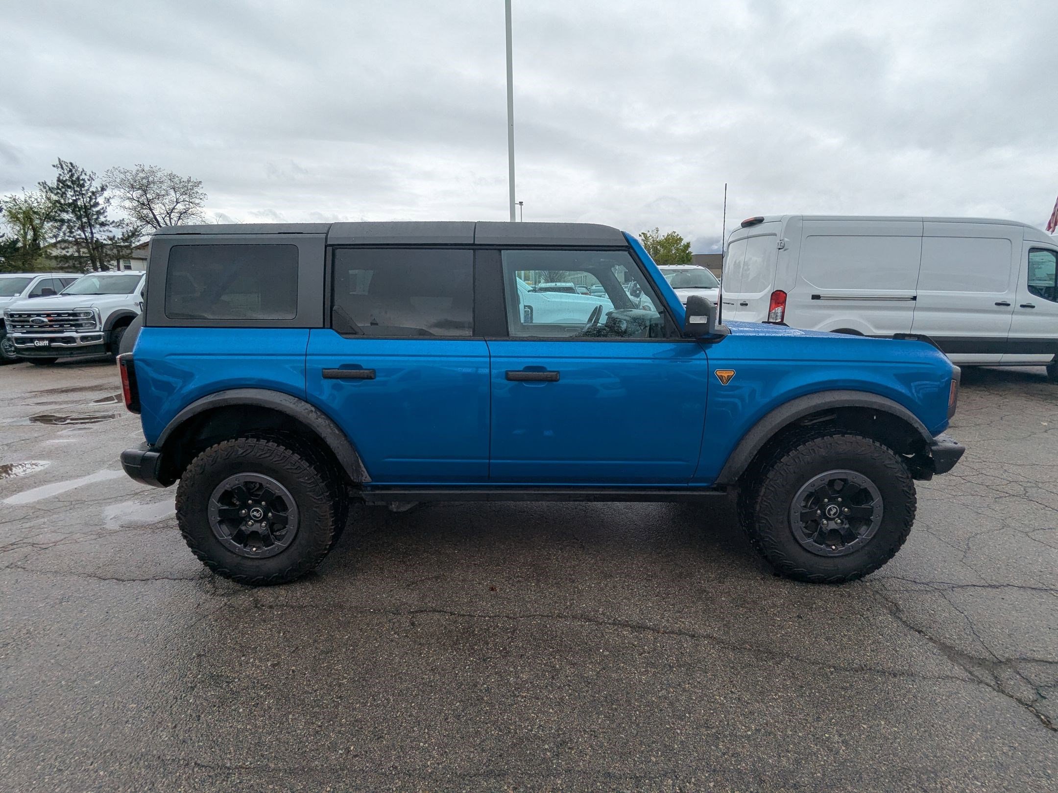 Certified 2023 Ford Bronco Badlands image 2
