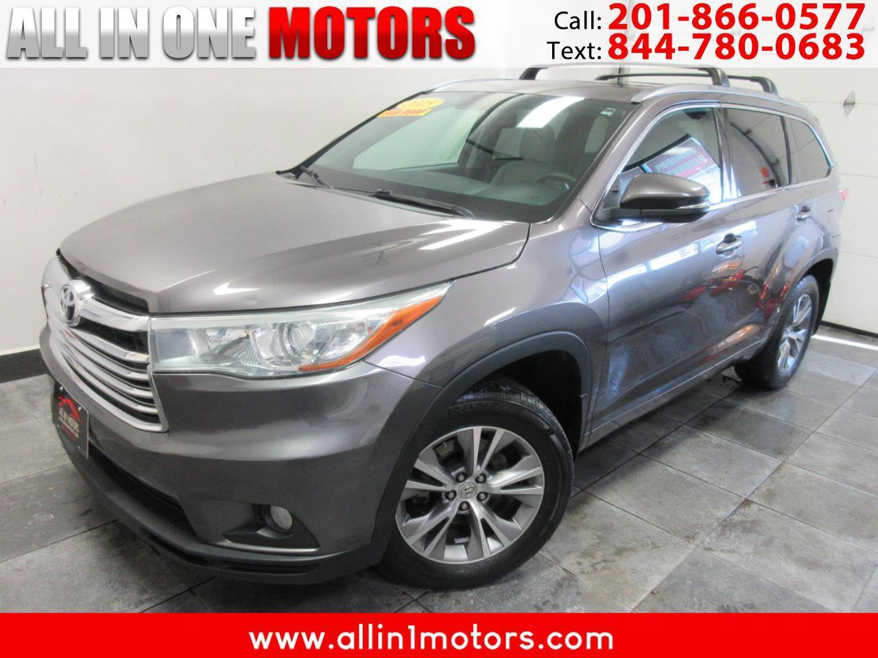 Used 2015 Toyota Highlander XLE AWD/4WD image 1