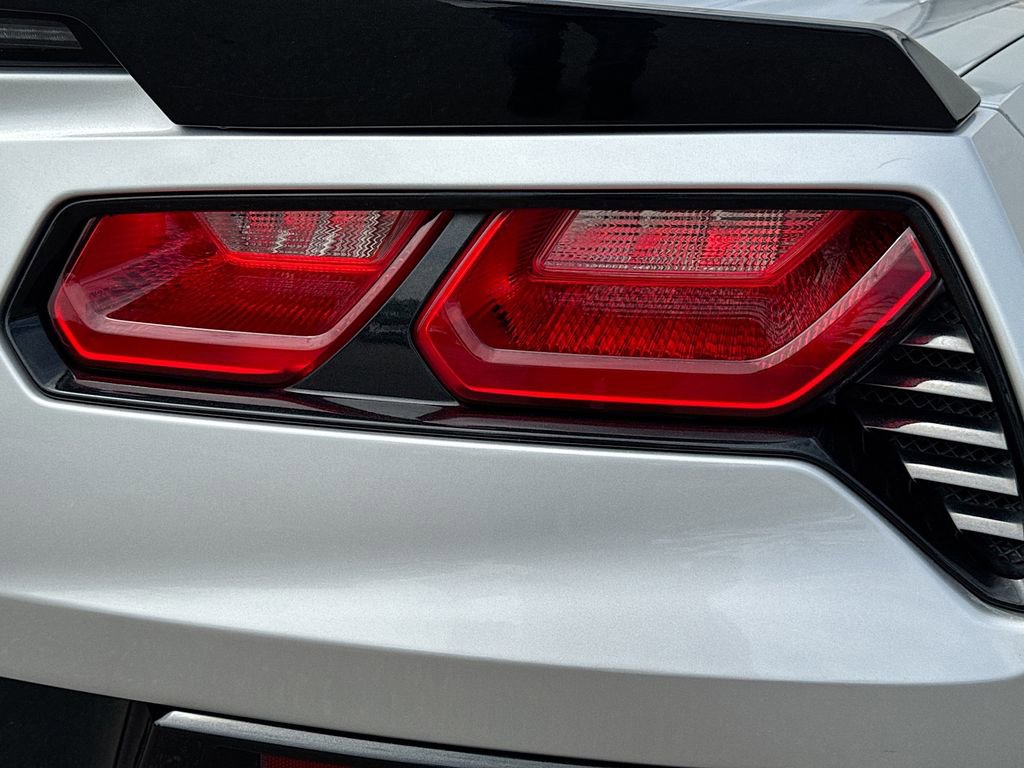 Used 2015 Chevrolet Corvette Stingray Coupe w/ 3LT Preferred Equipment Group image 31