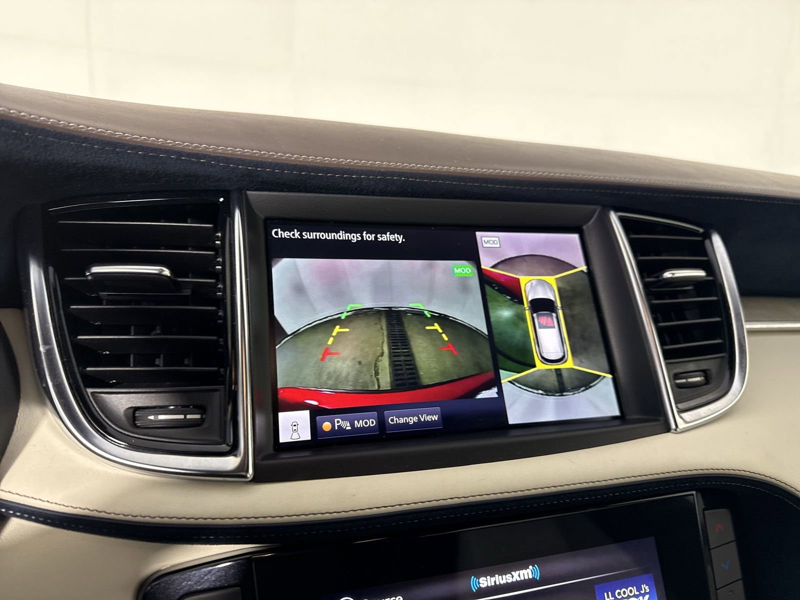 Used 2022 INFINITI QX50 Autograph image 9