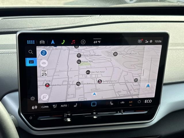 New 2026 Volkswagen ID.4 Pro image 25