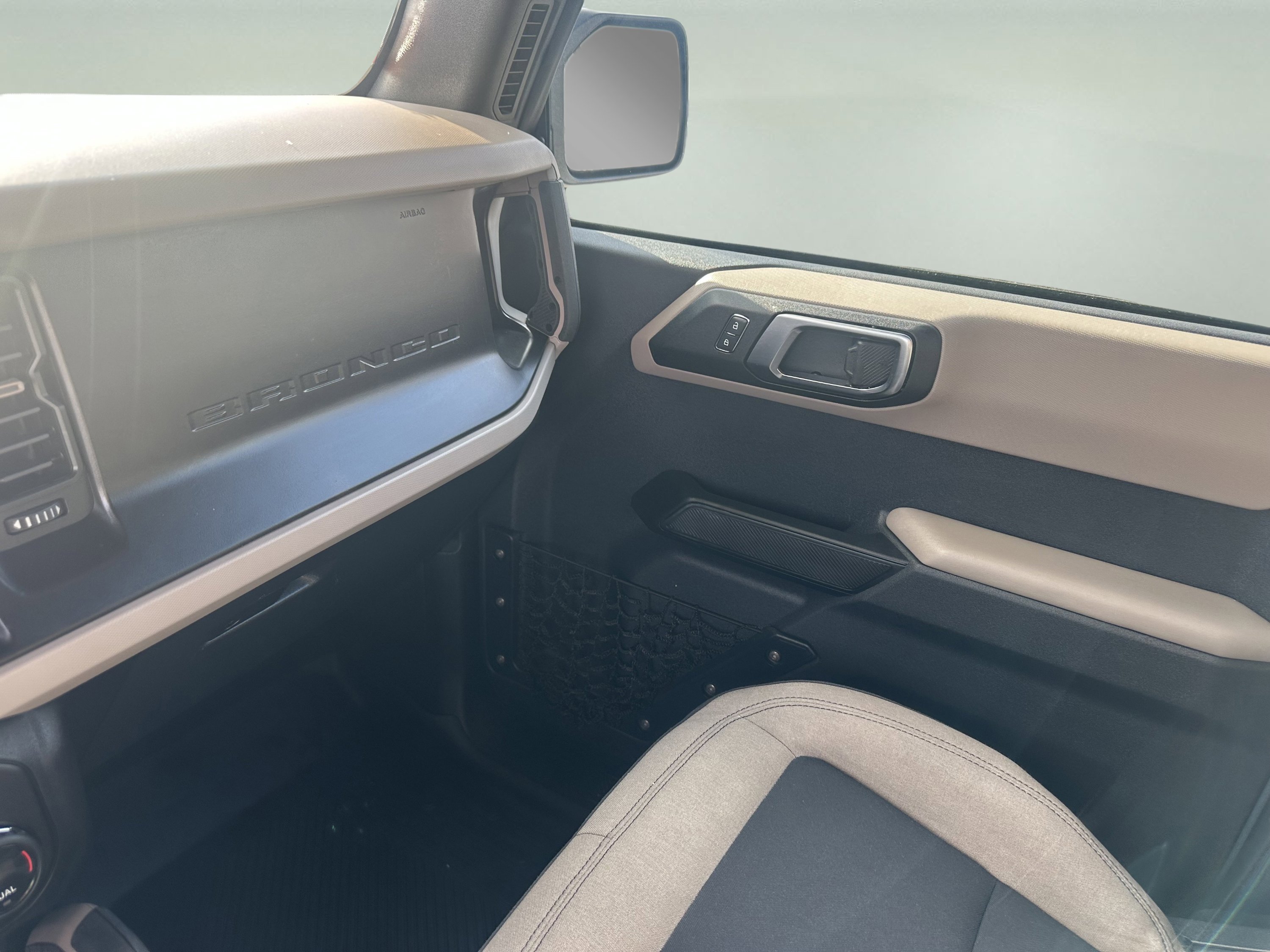 Used 2021 Ford Bronco Big Bend w/ Sasquatch Package image 16