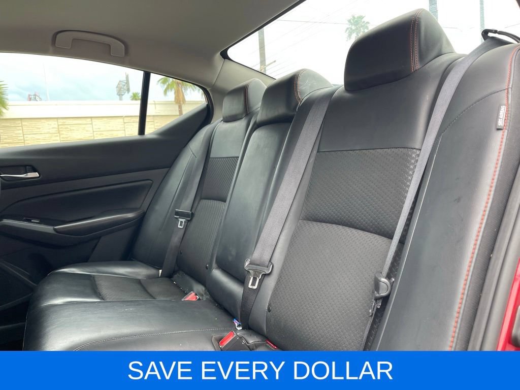 Used 2023 Nissan Altima 2.5 SR FWD image 15